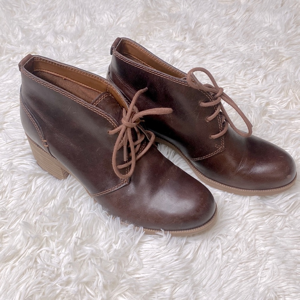 Clark’s Brown Leather Artisan Lace Up Heel Ankle Booties Size 6.5